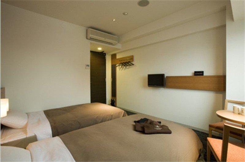 คันดิโอ้ โฮเทลส์ ฟุกุยะมะ Hotel ฟุกุยามะ ภายนอก รูปภาพ