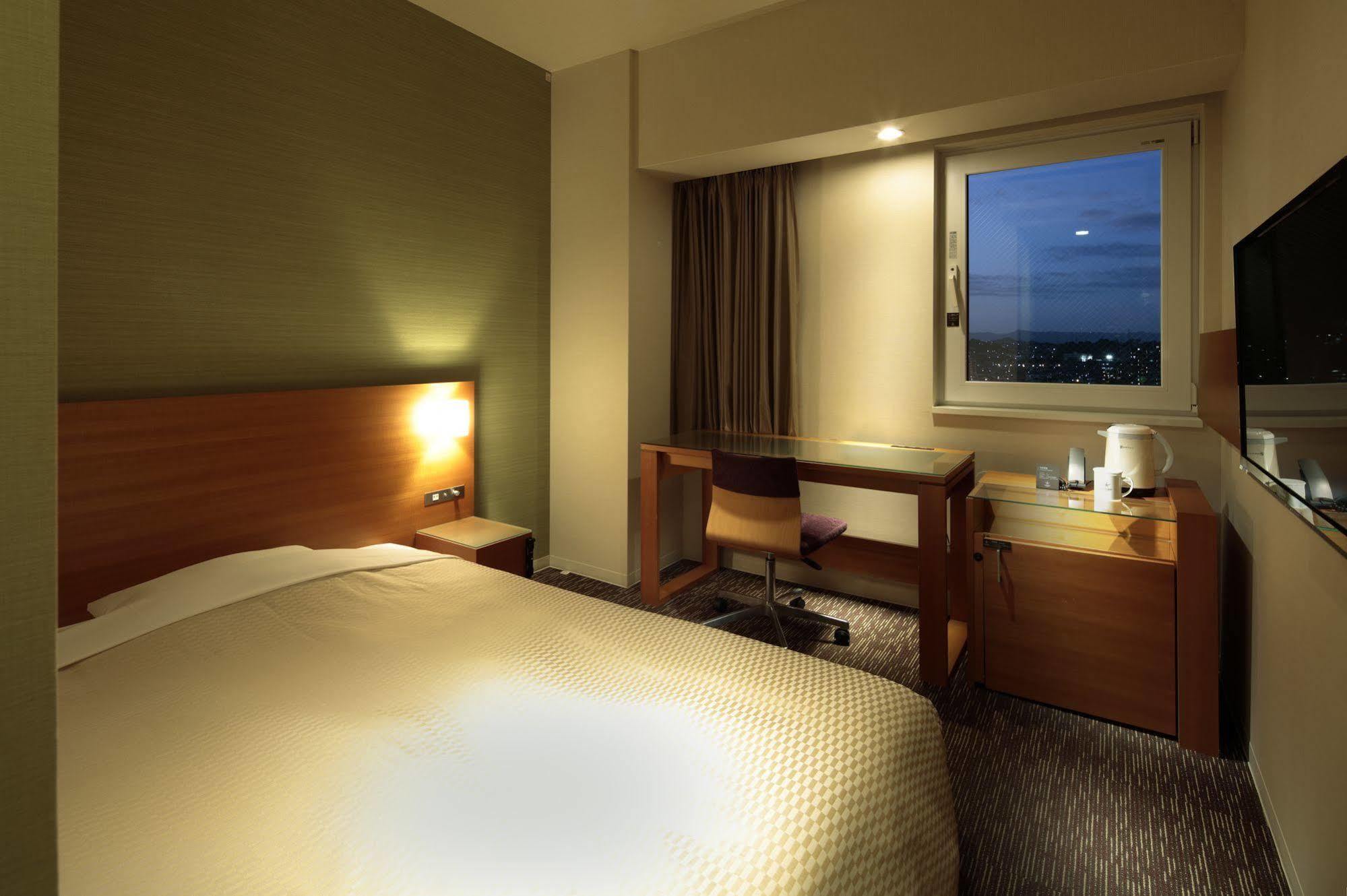 คันดิโอ้ โฮเทลส์ ฟุกุยะมะ Hotel ฟุกุยามะ ภายนอก รูปภาพ