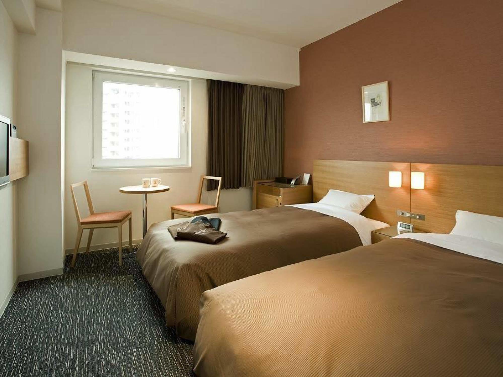 คันดิโอ้ โฮเทลส์ ฟุกุยะมะ Hotel ฟุกุยามะ ภายนอก รูปภาพ